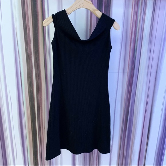 Reformation Dress - Picture 3 of 5